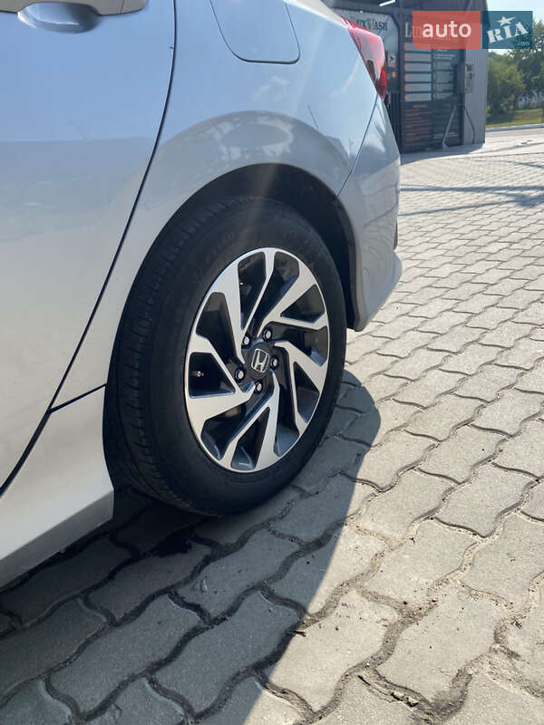 Седан Honda Civic 2017 в Гусятині фото 28 Седан Honda Civic 2017 в Гусятині