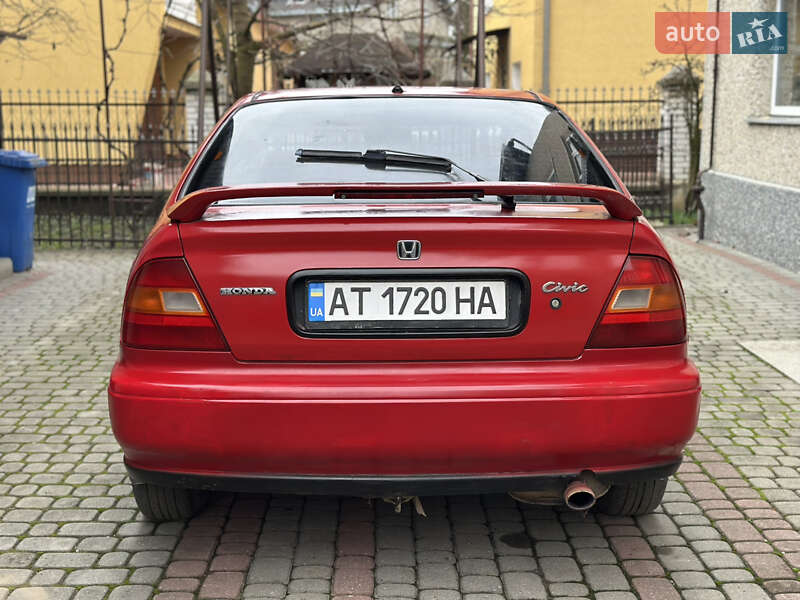 Лифтбек Honda Civic 1995 в Ивано-Франковске фото 5 Лифтбек Honda Civic 1995 в Ивано-Франковске