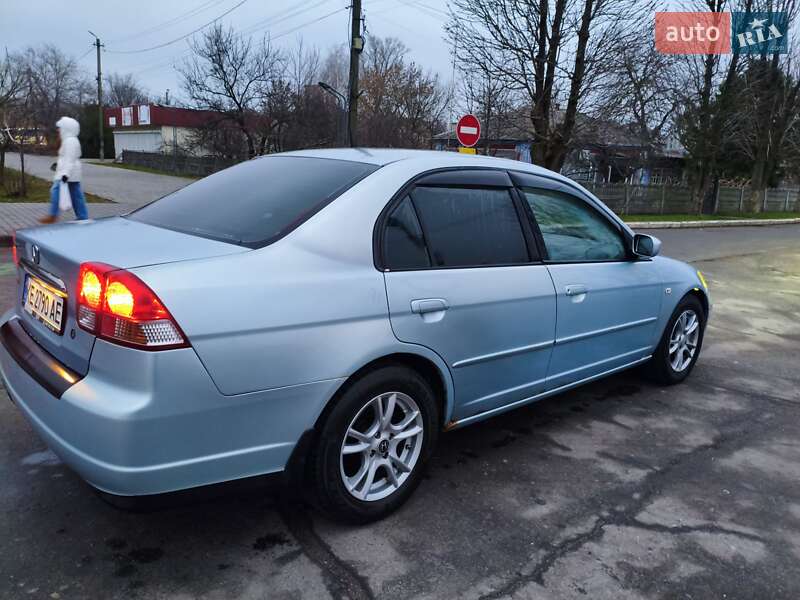 Седан Honda Civic 2004 в Царичанці