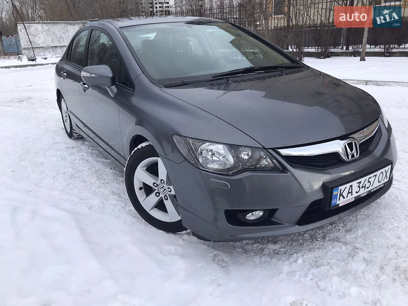 Седан Honda Civic 2009 в Києві