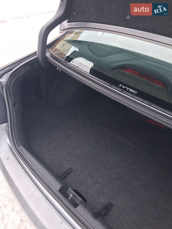 Седан Honda Civic 2009 в Києві