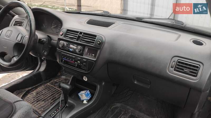 Седан Honda Civic 1996 в Кам'янському фото 5 Седан Honda Civic 1996 в Кам'янському