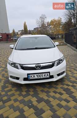 Седан Honda Civic 2012 в Кременчуге