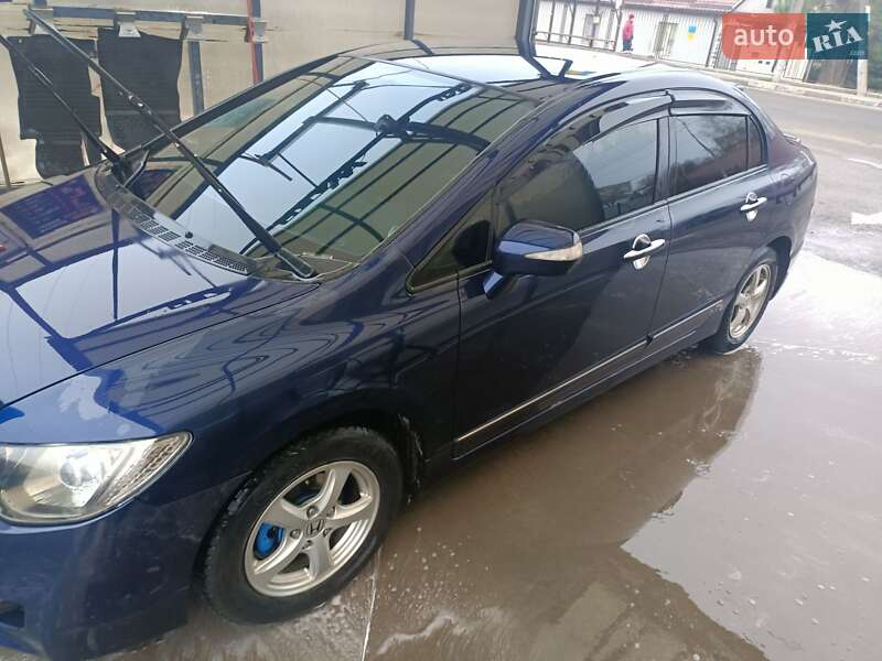 Седан Honda Civic 2009 в Дніпрі