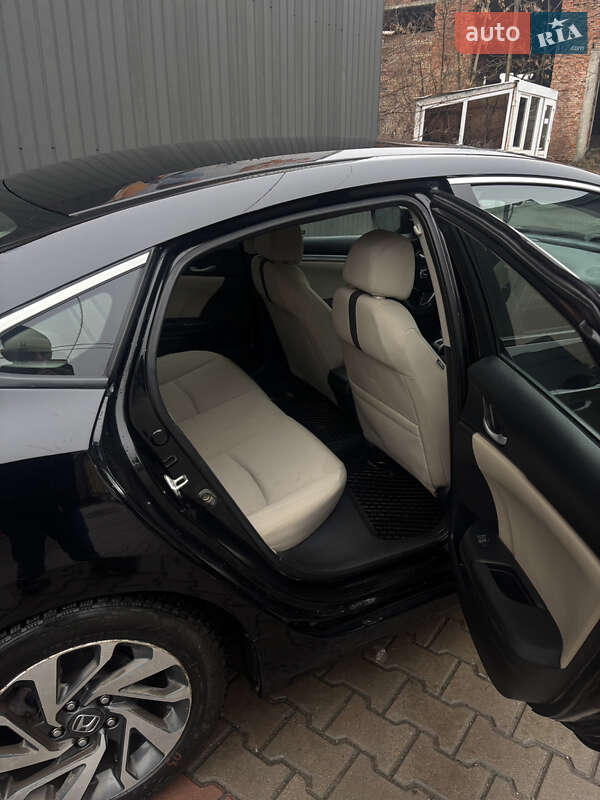 Седан Honda Civic 2016 в Коломиї фото 8 Седан Honda Civic 2016 в Коломиї