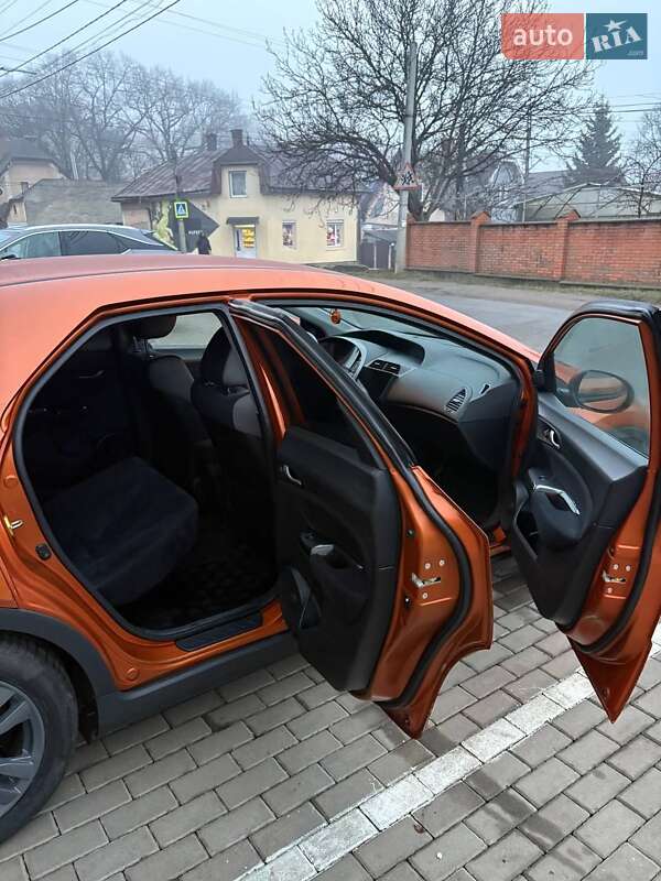 Хетчбек Honda Civic 2008 в Чернівцях