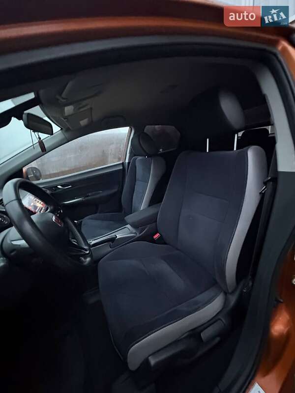 Хетчбек Honda Civic 2008 в Чернівцях