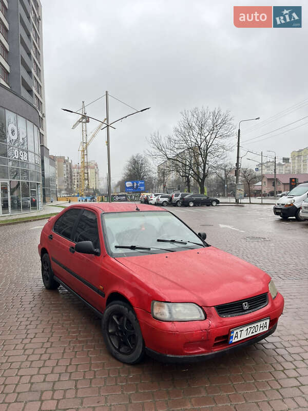 Ліфтбек Honda Civic 1995 в Івано-Франківську