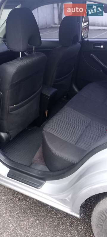 Седан Honda Civic 2005 в Днепре фото 9 Седан Honda Civic 2005 в Днепре