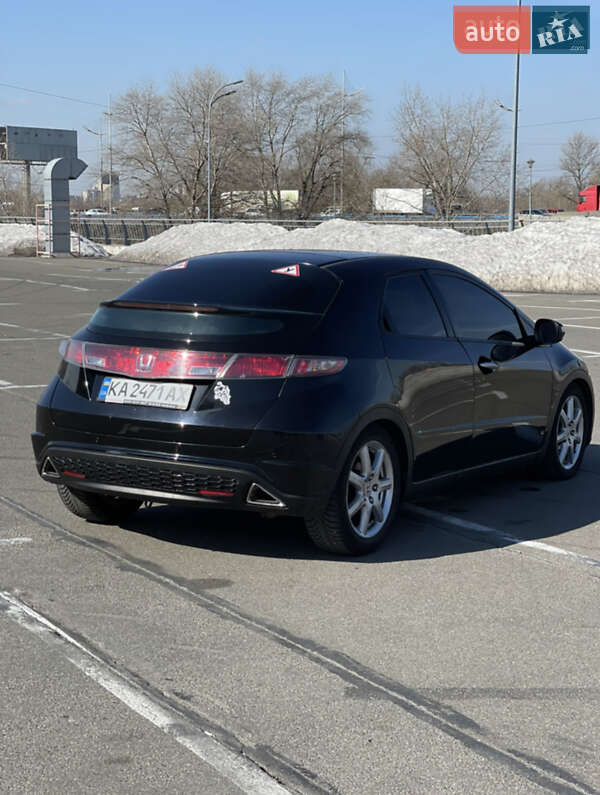 Хетчбек Honda Civic 2006 в Києві