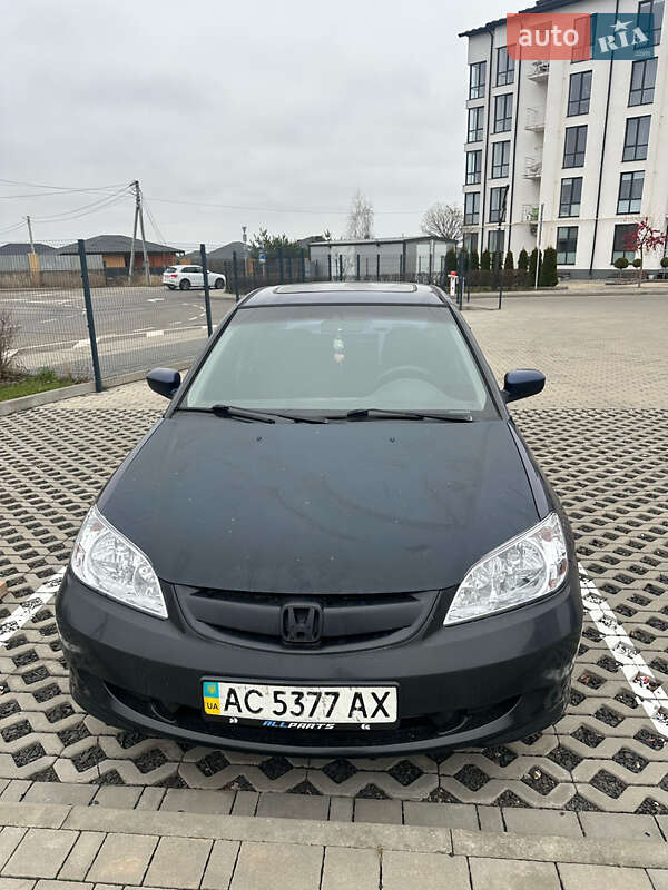 Седан Honda Civic 2004 в Луцке