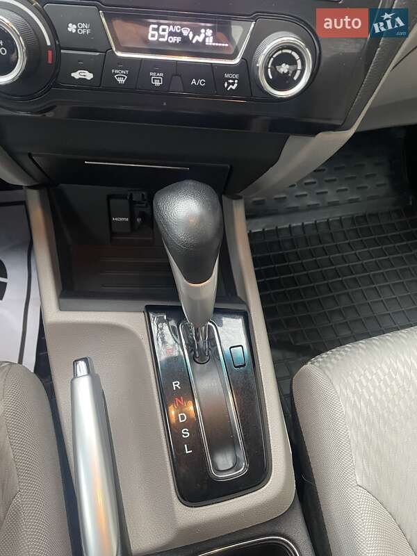 Седан Honda Civic 2015 в Ивано-Франковске фото 13 Седан Honda Civic 2015 в Ивано-Франковске