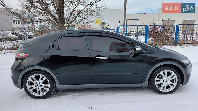 Хетчбек Honda Civic 2010 в Харкові