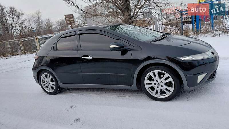 Хетчбек Honda Civic 2010 в Харкові