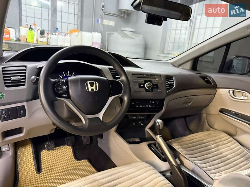 Седан Honda Civic 2012 в Дніпрі фото 12 Седан Honda Civic 2012 в Дніпрі