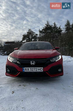 Хетчбек Honda Civic 2017 в Харкові
