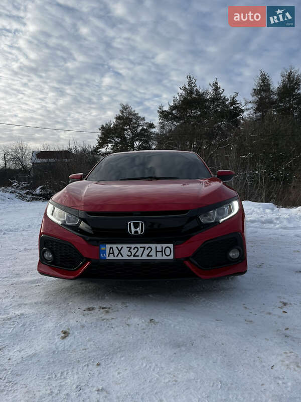 Хетчбек Honda Civic 2017 в Харкові