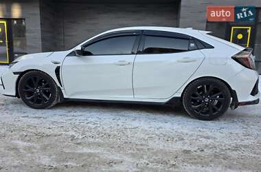 Хэтчбек Honda Civic 2016 в Киеве
