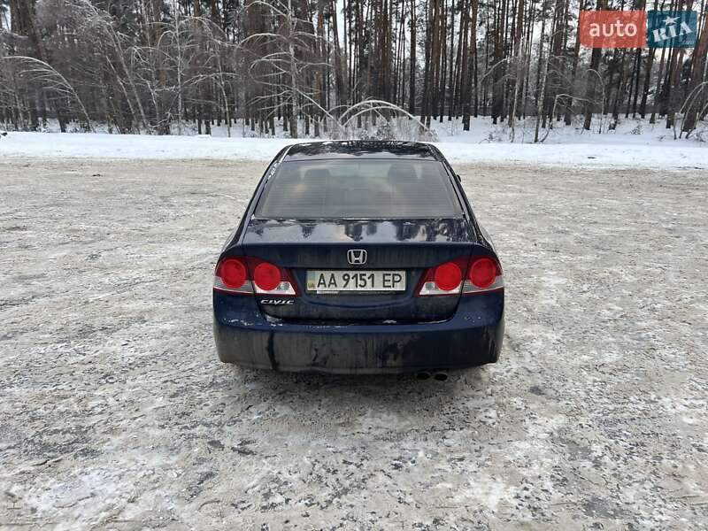Седан Honda Civic 2007 в Ирпене