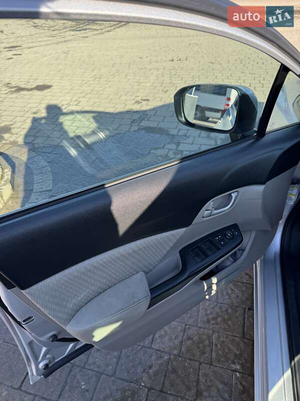 Седан Honda Civic 2014 в Дрогобыче