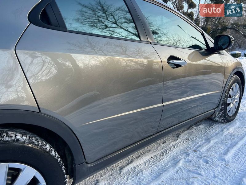 Хэтчбек Honda Civic 2008 в Лысянке