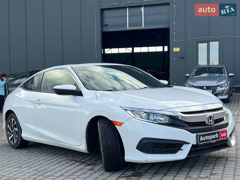 Купе Honda Civic 2016 в Львове фото 3 Купе Honda Civic 2016 в Львове