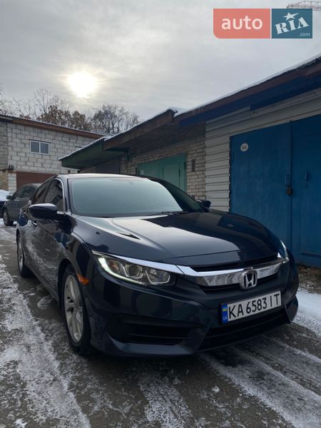Седан Honda Civic 2016 в Киеве