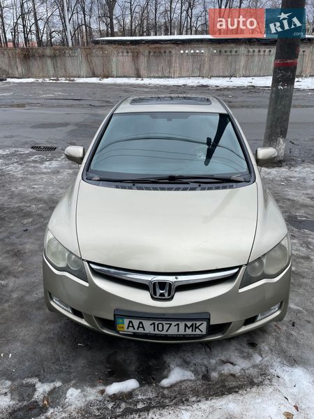 Седан Honda Civic 2007 в Киеве