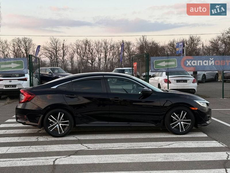 Седан Honda Civic 2016 в Одессе