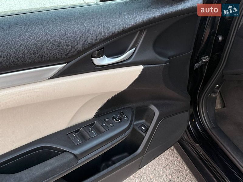 Седан Honda Civic 2016 в Одессе