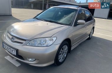 Седан Honda Civic 2005 в Киеве