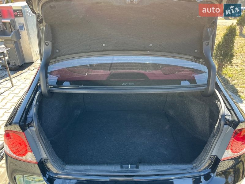 Седан Honda Civic 2008 в Черновцах