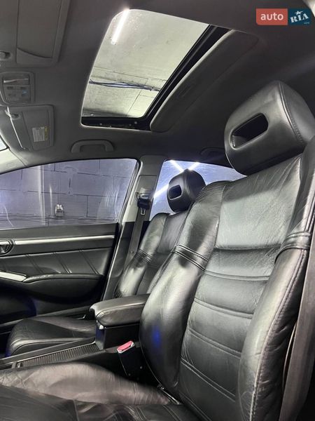 Седан Honda Civic 2008 в Киеве