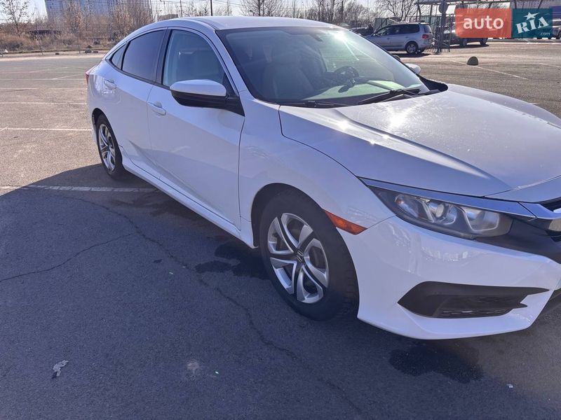 Седан Honda Civic 2016 в Киеве фото 5 Седан Honda Civic 2016 в Киеве