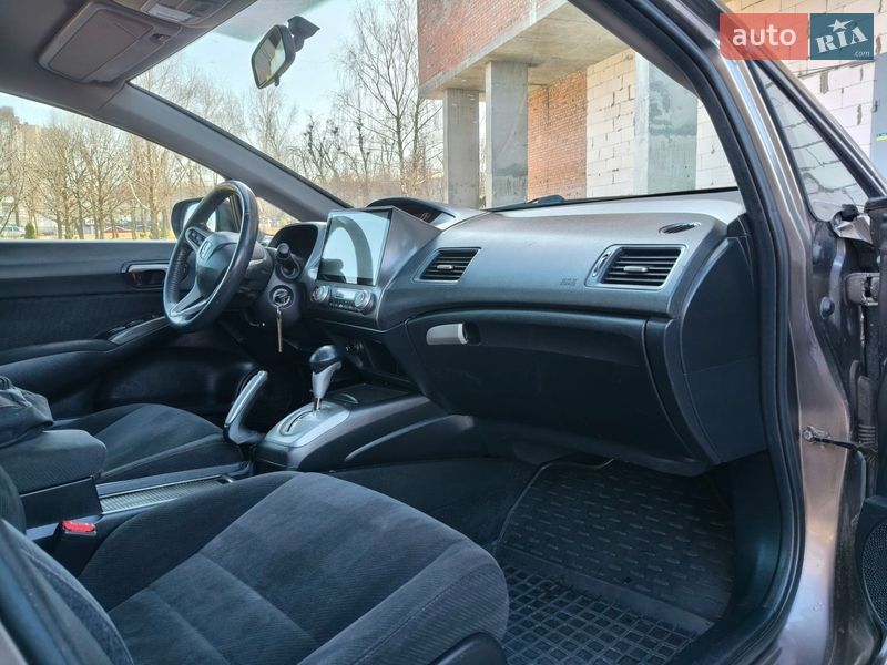 Седан Honda Civic 2009 в Хмельницком