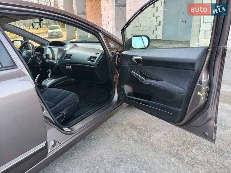 Седан Honda Civic 2009 в Хмельницком