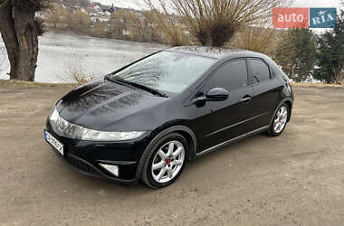 Хэтчбек Honda Civic 2008 в Умани