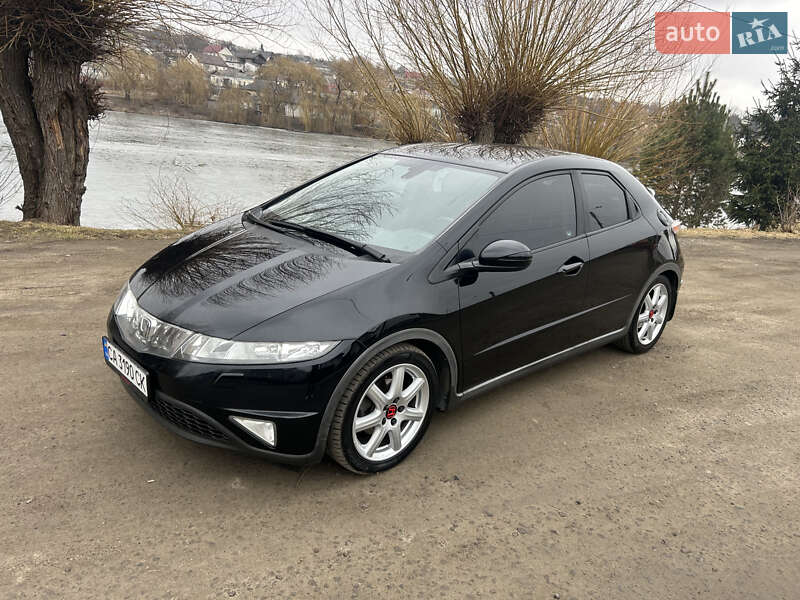 Хэтчбек Honda Civic 2008 в Умани