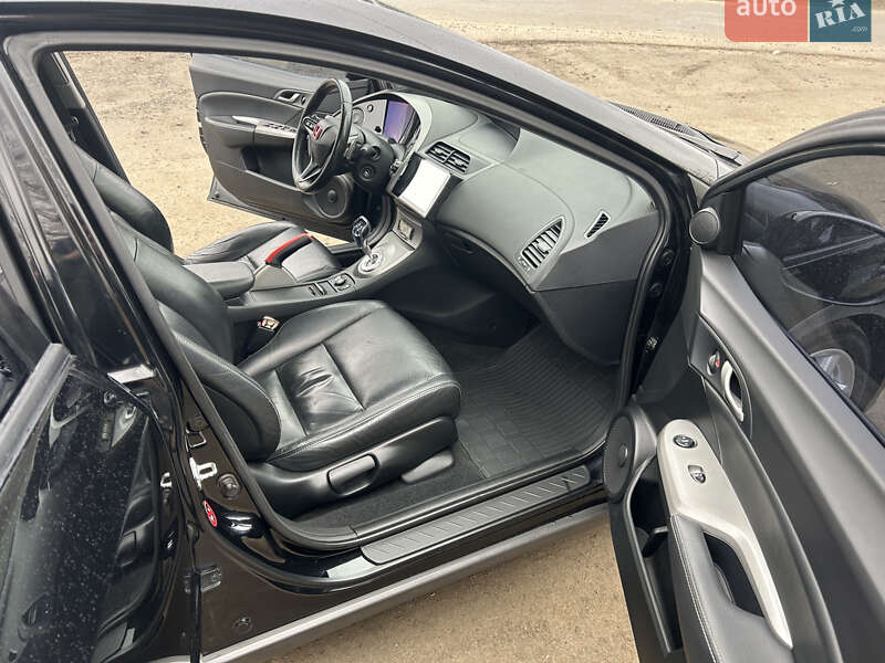 Хэтчбек Honda Civic 2008 в Умани