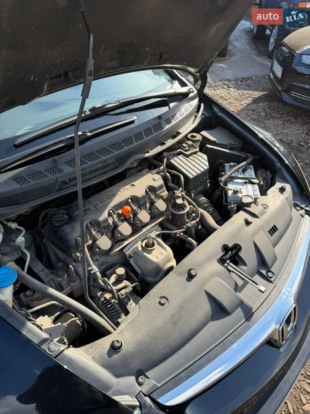Седан Honda Civic 2008 в Чернигове