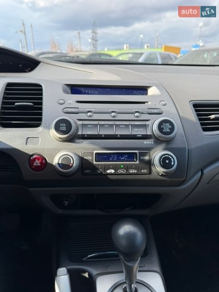 Седан Honda Civic 2008 в Чернигове