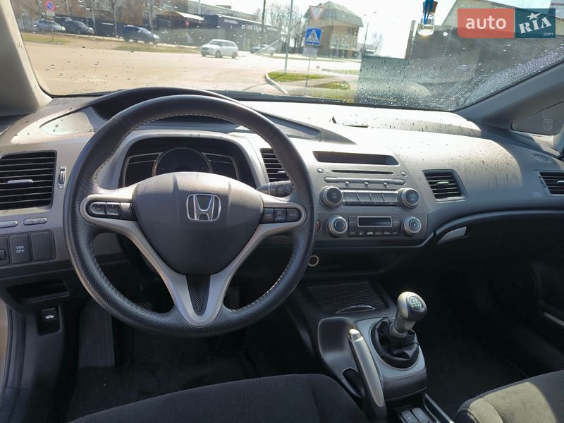 Седан Honda Civic 2007 в Миргороде