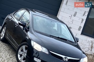 Седан Honda Civic 2008 в Днепре