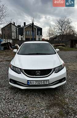 Седан Honda Civic 2013 в Киеве