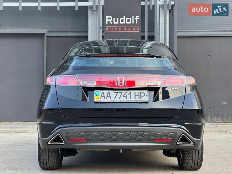 Хэтчбек Honda Civic 2008 в Киеве