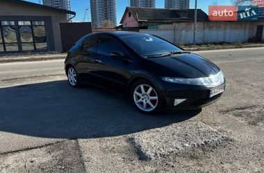 Хэтчбек Honda Civic 2008 в Киеве