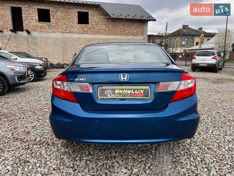 Седан Honda Civic 2012 в Коломиї
