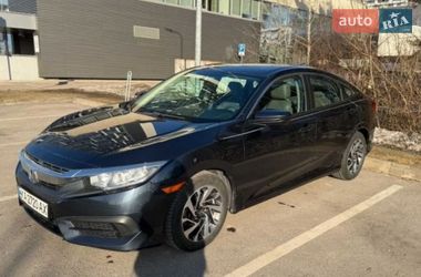 Седан Honda Civic 2016 в Киеве
