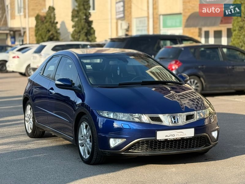 Хэтчбек Honda Civic 2009 в Одессе
