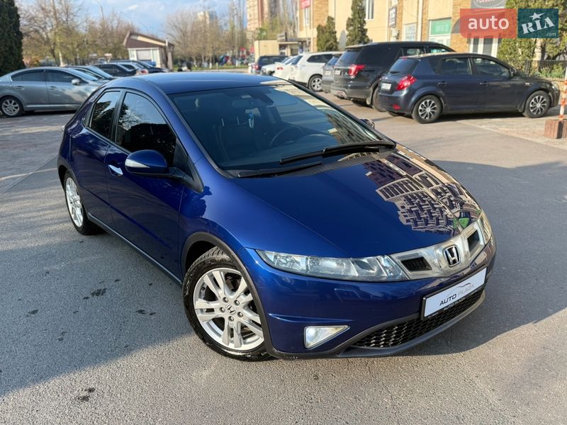 Хэтчбек Honda Civic 2009 в Одессе